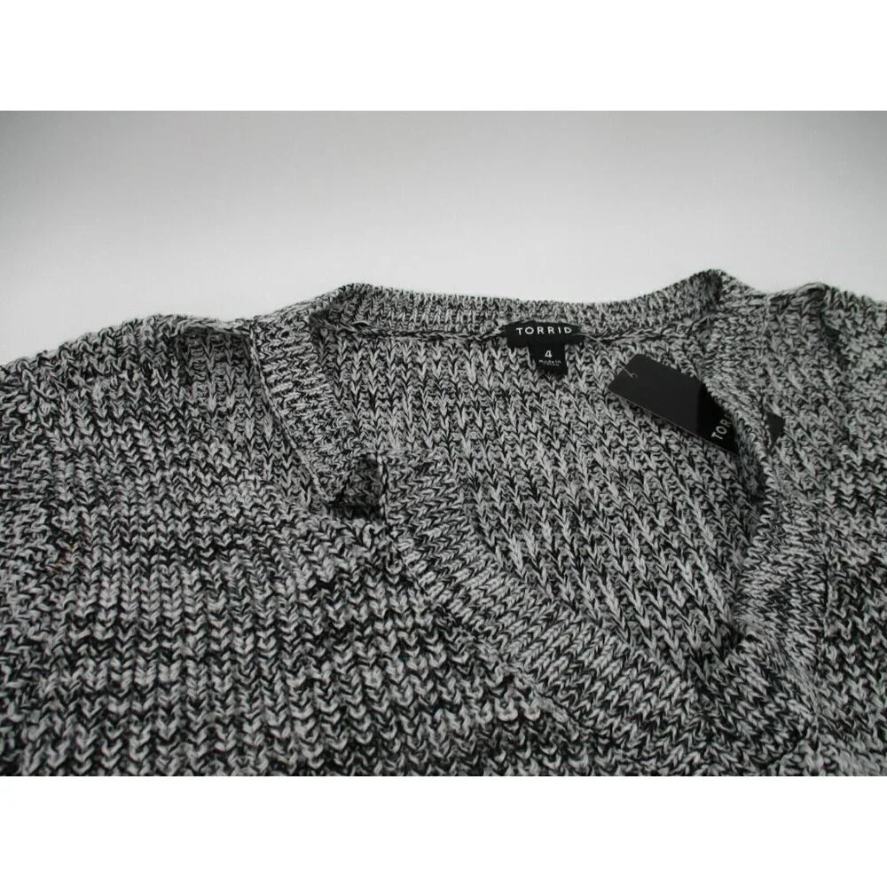 Torrid Womens Sweater 4X Grey Cold Shoulder Long Sleeves Casual Knit Preppy New
